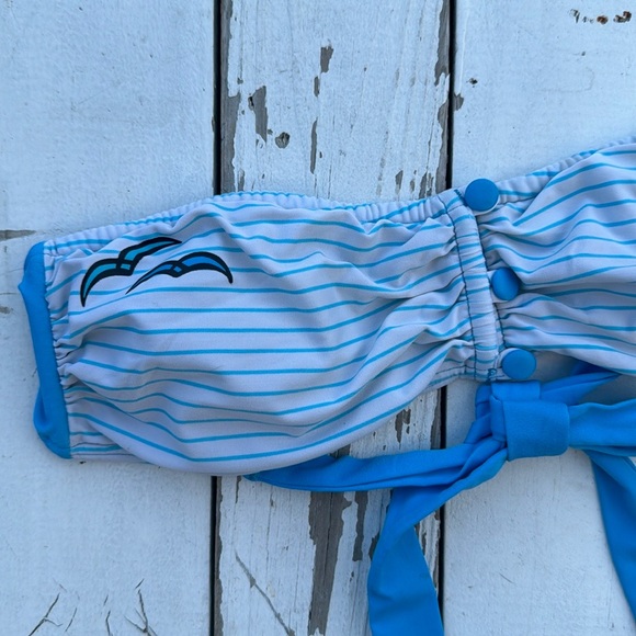 Rip Curl Strapless Bikini Top by Heather Brown - Picture 2 of 4